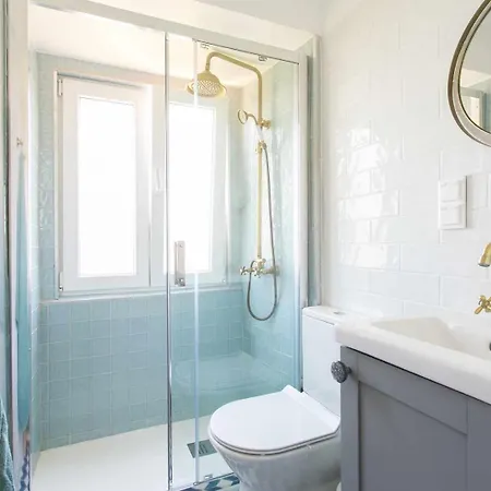 Apartment Design No Coracao Do Lx Factory- 1 Maio *