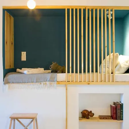Apartment Cozy Blue Attic Lx Factory 1 De Maio *