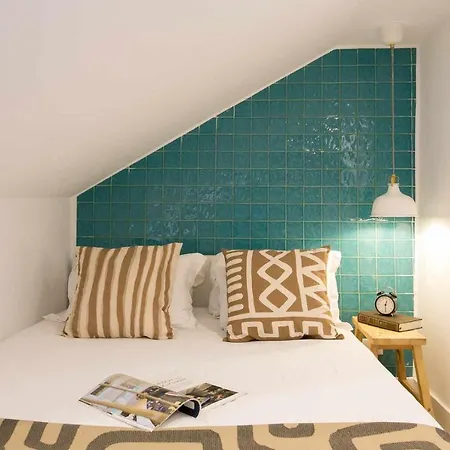 Cozy Blue Attic Lx Factory 1 De Maio Apartamento *