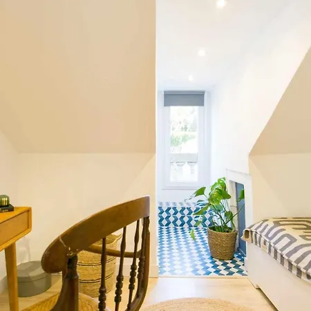 Cozy Blue Attic Lx Factory 1 De Maio Apartment Lisbon